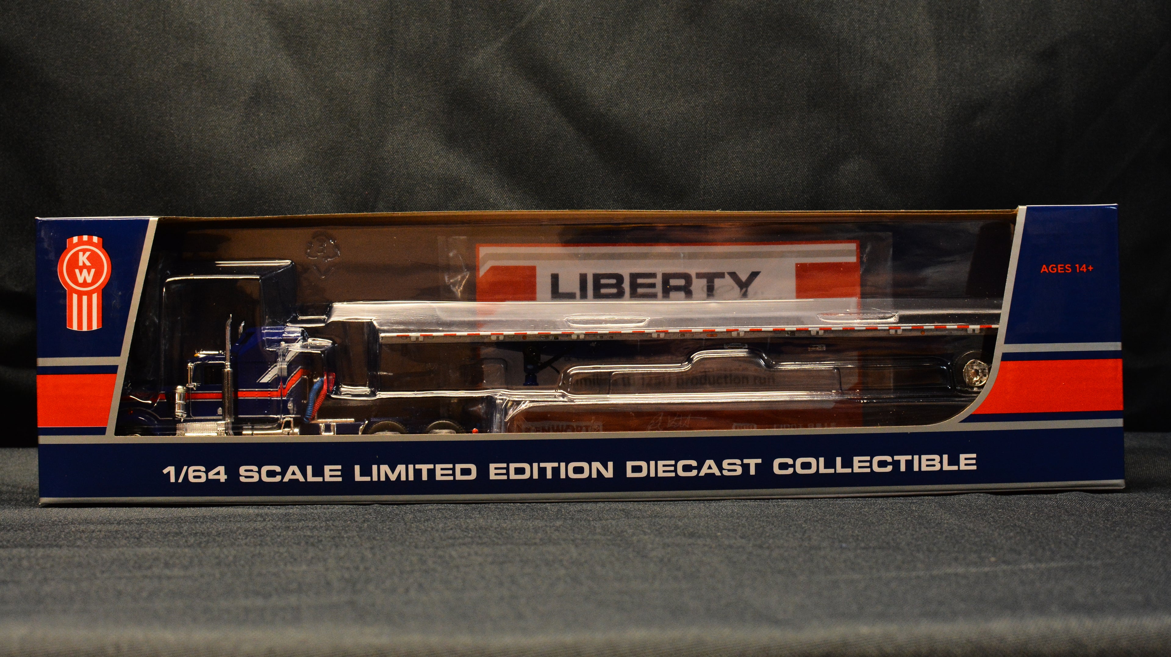 69-1656 Kenworth W900A Areodyne Sleeper & Wilson Flatbed