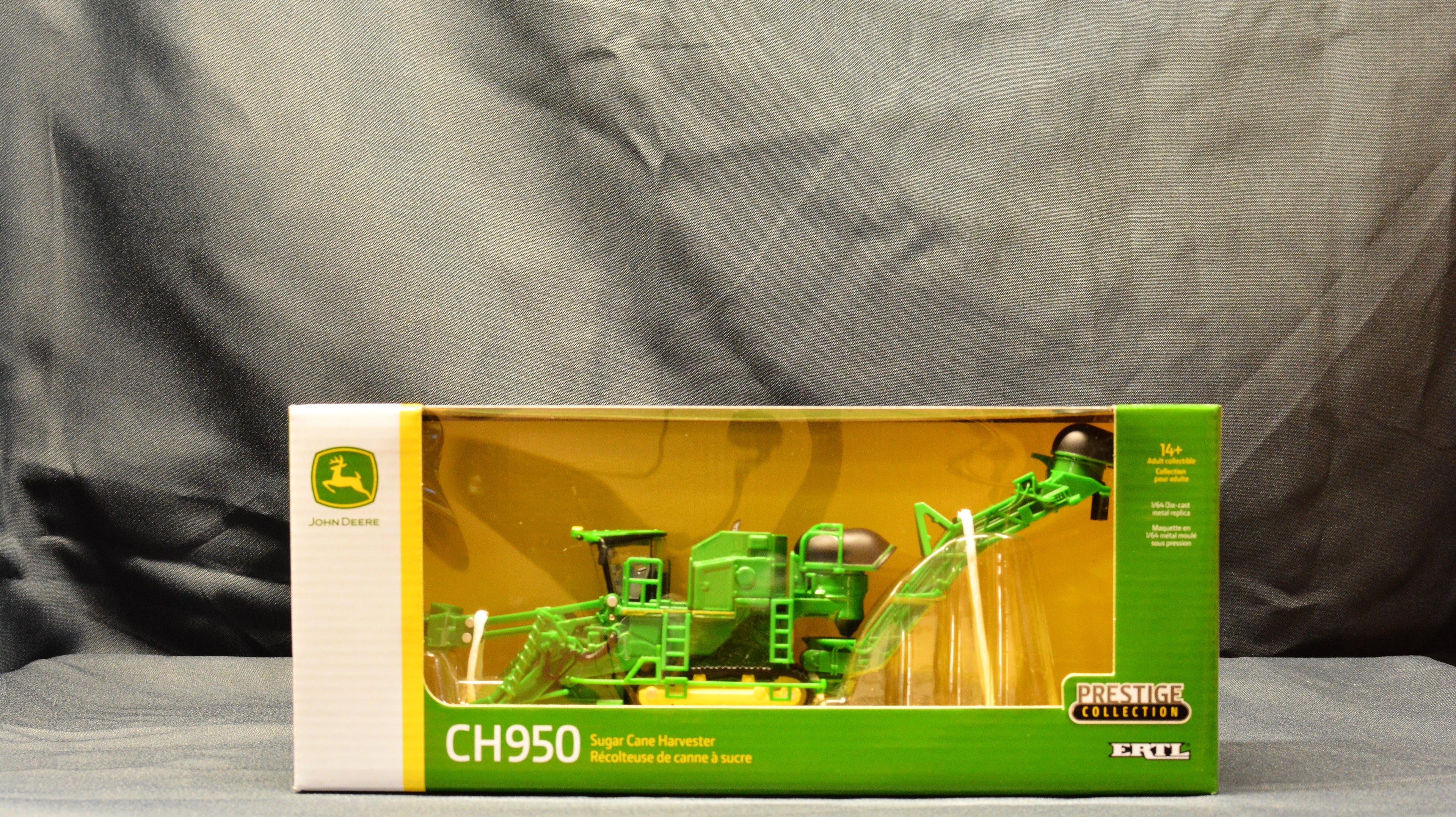 45882 1/64 John Deere CH950 Sugar Cane Harvester Prestige